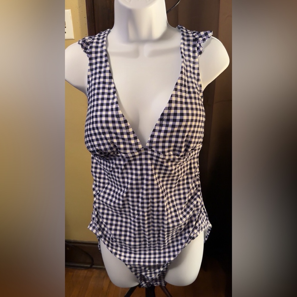 Checkered V-Neck Women's ruffle sleeve swimsuit